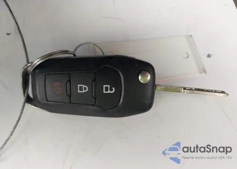 2016 Ford F-150 Xl z USA, uszkodzony, nr VIN 1FTMF1C86GKD33941